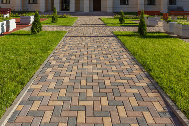 Best Driveway Pavers Installation  in Brinckerhoff, NY